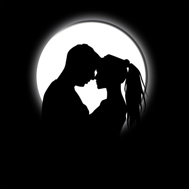 Moon Love Romance Valentine Couple 